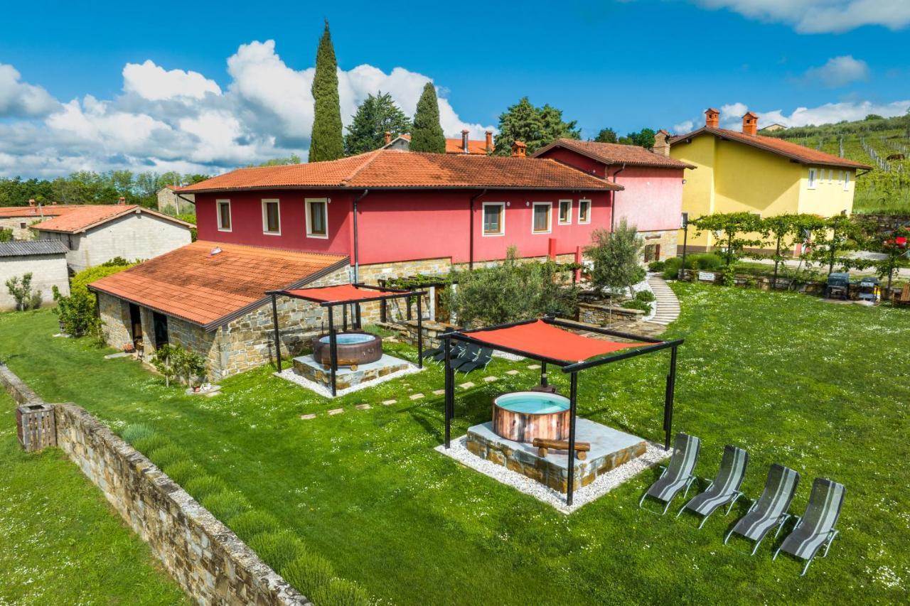 Touristfarm - Apartments "Red Fairytale" Marezige Exterior photo